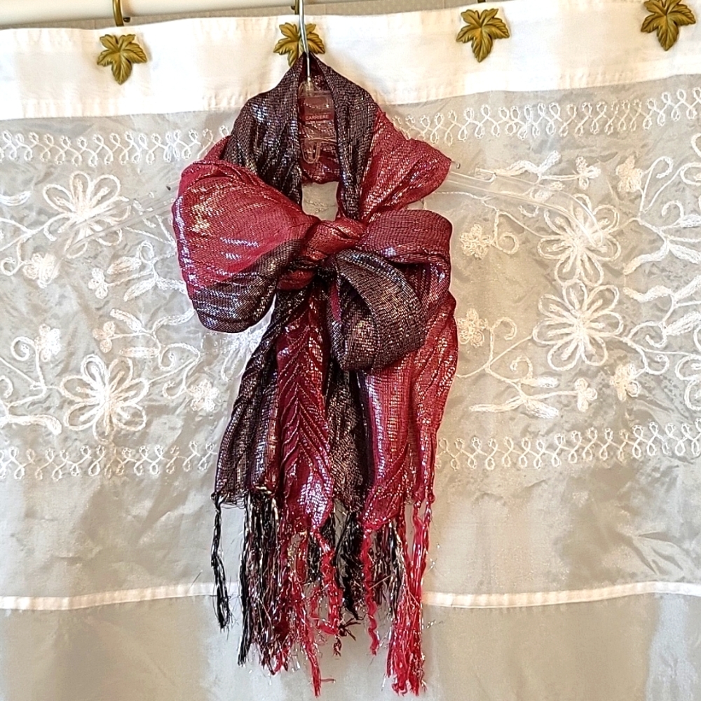 NWOT Metallic Pink/Burgundy/Black Scarf with Fringe!